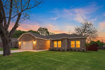 1019 Holiday Drive, Sherman TX 75090