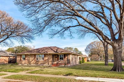 3019 Sharpview Lane, Dallas TX 75228 - Photo 2