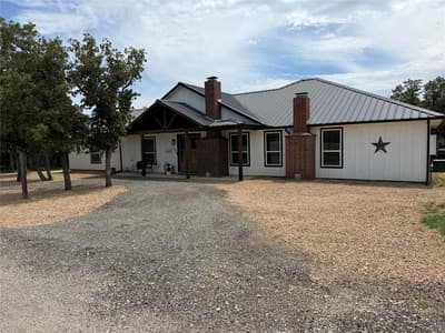 129 Whiskey Ranch Road, Runaway Bay TX 76426 - Photo 2