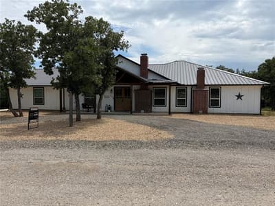 129 Whiskey Ranch Road, Runaway Bay TX 76426