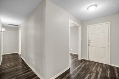 5902 Fawn Valley Lane, Rowlett TX 75089 - Photo 2