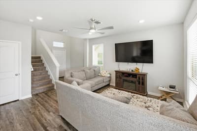 10701 Kestrel Court, Waco TX 76708 - Photo 3
