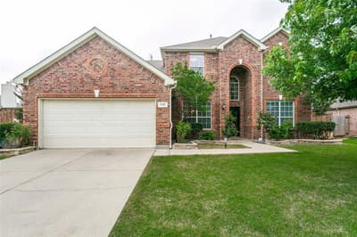 1121 Victory Bells Drive, Fort Worth TX 76052 - Photo 2
