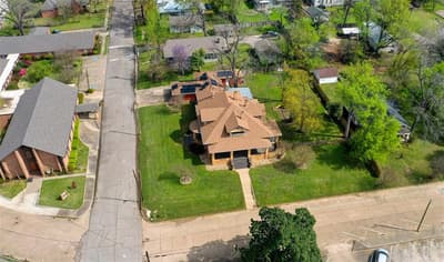 210 W Elm Street, Winnsboro TX 75494 - Photo 5