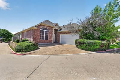 3304 Landhope Circle, Arlington TX 76016 - Photo 2