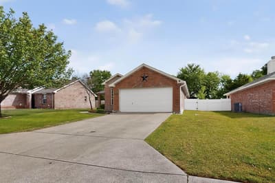 507 Oxford Loop, Princeton TX 75407 - Photo 2
