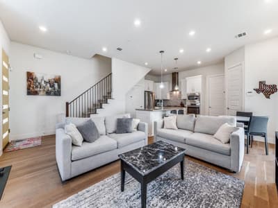 7832 Verona Place, Dallas TX 75231 - Photo 2