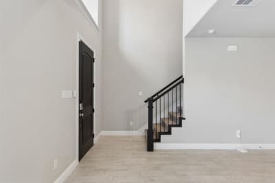 911 Ponds Edge Lane, Euless TX 76040 - Photo 3