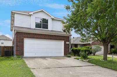 1107 Kielder Court, Fort Worth TX 76134 - Photo 3