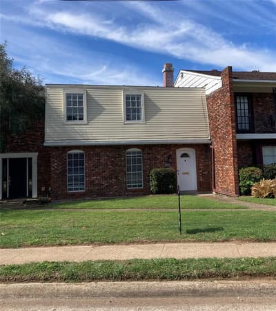 908 E Kings Highway, Shreveport LA 71105