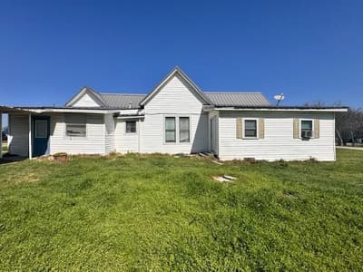 8208 Pearl, Lillian TX 76061 - Photo 2