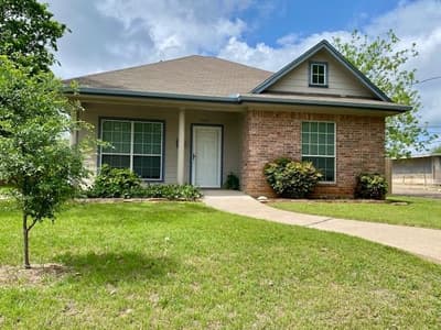 1008 N 14th Street, Waco TX 76707 - Photo 2