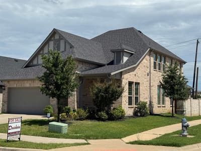 2161 Bonnell Street, Carrollton TX 75010 - Photo 2