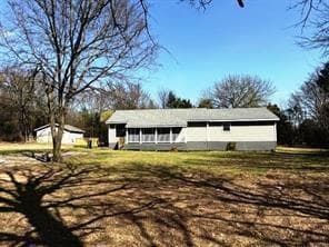 426 Gun Club Rd, Denison TX 75021