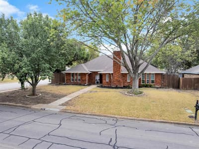 816 Autumn Lake Drive, Allen TX 75002