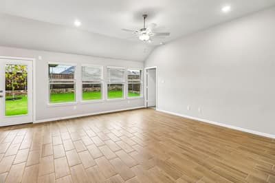 727 Grand Dale Drive, Lavon TX 75166 - Photo 2