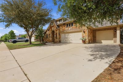 1004 Tara Drive, Burleson TX 76028 - Photo 3