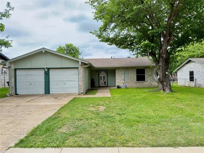 1519 Clearbrook Street, Lancaster TX 75134