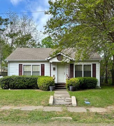 1307 Church Street, Commerce TX 75428