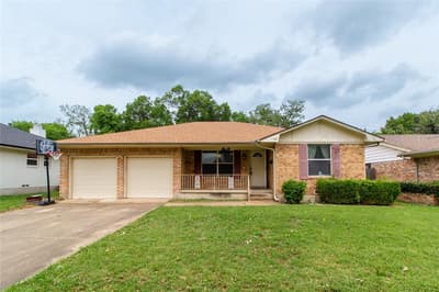 1805 Bardfield Avenue, Garland TX 75041