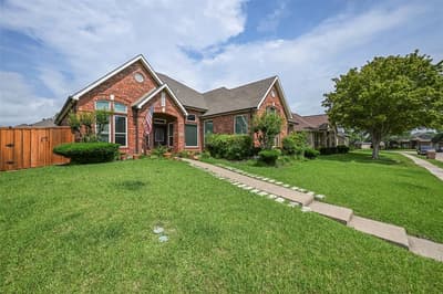 6017 Baskerville Drive, Rowlett TX 75087 - Photo 2