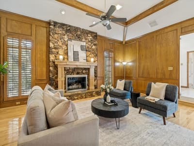9502 Moss Haven Drive, Dallas TX 75231 - Photo 4
