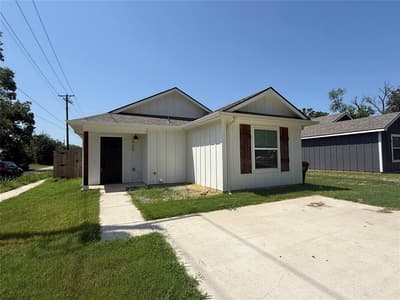 420 E 5th Street, Bonham TX 75418 - Photo 2