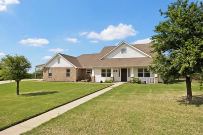 528 Hubbard Circle, Nevada TX 75173