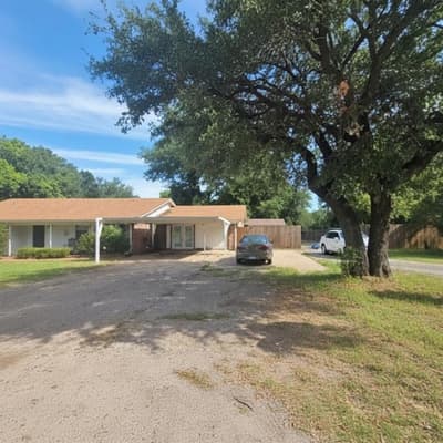 1065 Abbie Lane, Glen Rose TX 76043 - Photo 2