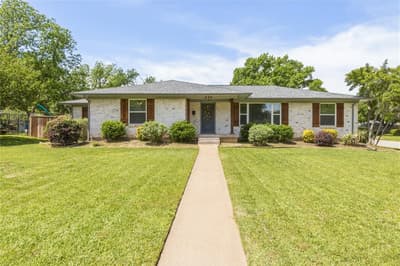 535 Degan Avenue, Lewisville TX 75057