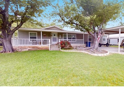 3703 Hartwood Drive, Granbury TX 76049