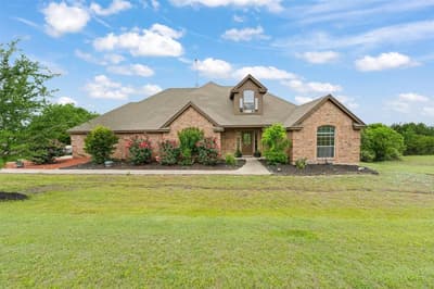 439 Stone Mountain, Cresson TX 76035