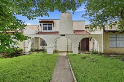 14370 Haymeadow Circle, Dallas TX 75254 - Photo 2