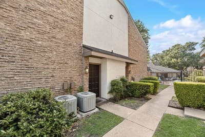 333 Melrose Drive # 3B, Richardson TX 75080
