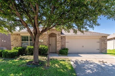 402 Andalusian Trail, Celina TX 75009 - Photo 3