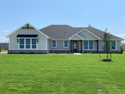 146 Aurora Avenue, Valley View TX 76272