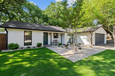 103 Camelot Drive, Weatherford TX 76086