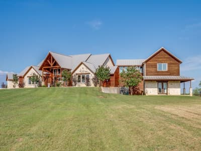 2250 Morrow Road, Valley View TX 76272 - Photo 2