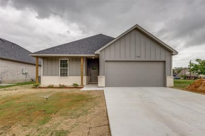 706 Turner Street, Wolfe City TX 75496