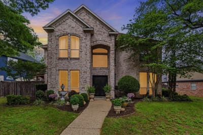 4717 Morris Heights Drive, Arlington TX 76016 - Photo 2
