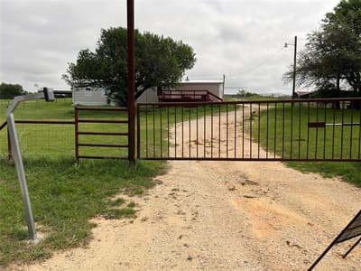 1661 County Road 195, Dublin TX 76446 - Photo 3