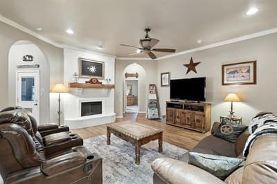 8424 Marianna Way, Alvarado TX 76009 - Photo 4