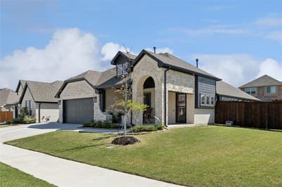 9156 Rock Nettle Drive, Fort Worth TX 76131 - Photo 2