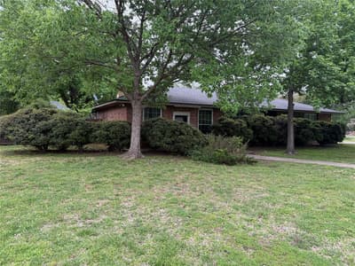 2200 Agnew Street, Bonham TX 75418 - Photo 2