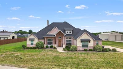 321 Rolling Meadows Drive, Waxahachie TX 75165 - Photo 2