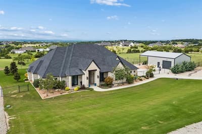1025 High Point Street, Weatherford TX 76087