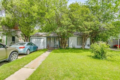 4817 Marks Place, Fort Worth TX 76116 - Photo 2