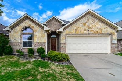 1225 Fallow Deer Drive, Fort Worth TX 76028