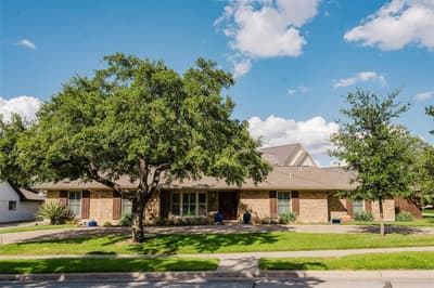 3257 Brookhaven Club Drive, Farmers Branch TX 75234