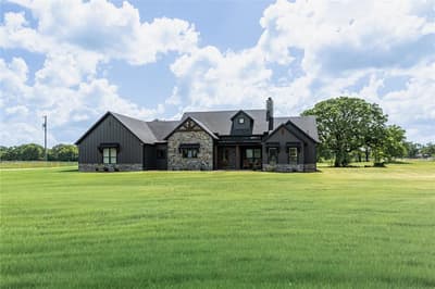 2667 VZ County Road 3208, Wills Point TX 75169